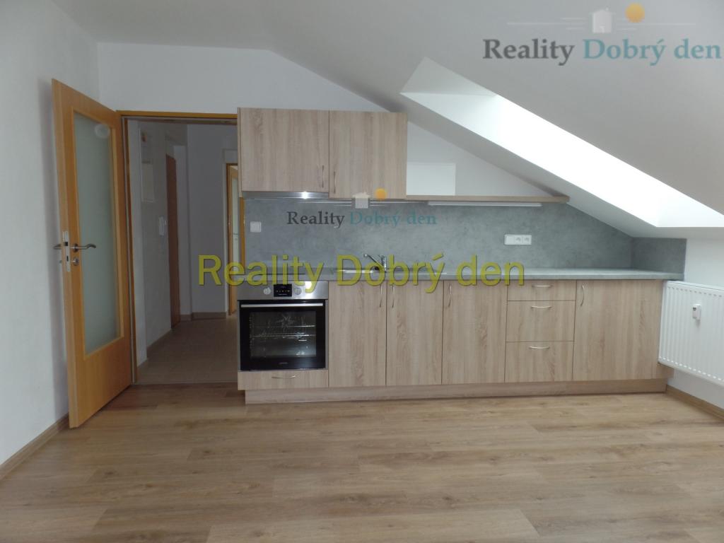 Pronájem 2+kk, Opava - Nákladní, 10000 Kč, 44 m2