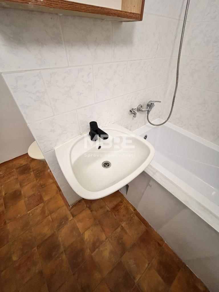 Pronájem bytu 2+kk 39 m2, Žatec – náhled fotky 10