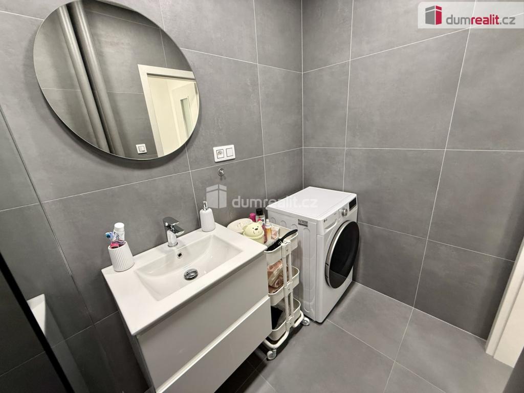 Pronájem bytu 2+kk 38 m2, Kralupy nad Vltavou – náhled fotky 15