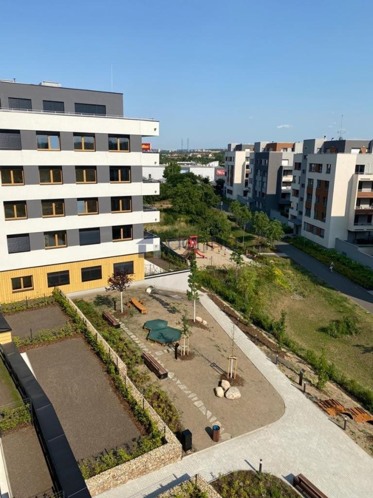 Pronájem bytu 2+kk 56 m2, Praha – náhled fotky 10