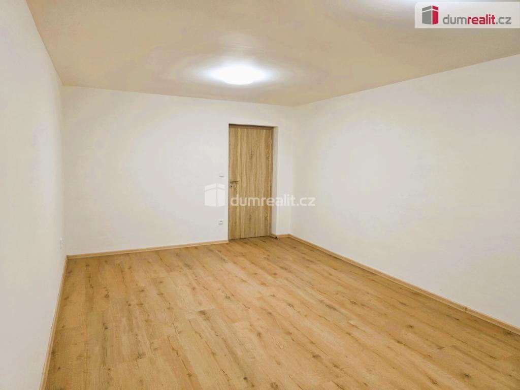 Pronájem bytu 1+1 44 m2