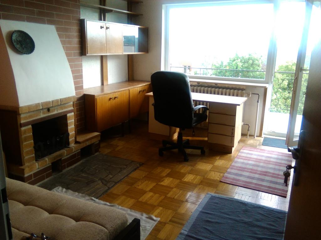 Spolubydleni bytu celý pokoj 18 m2