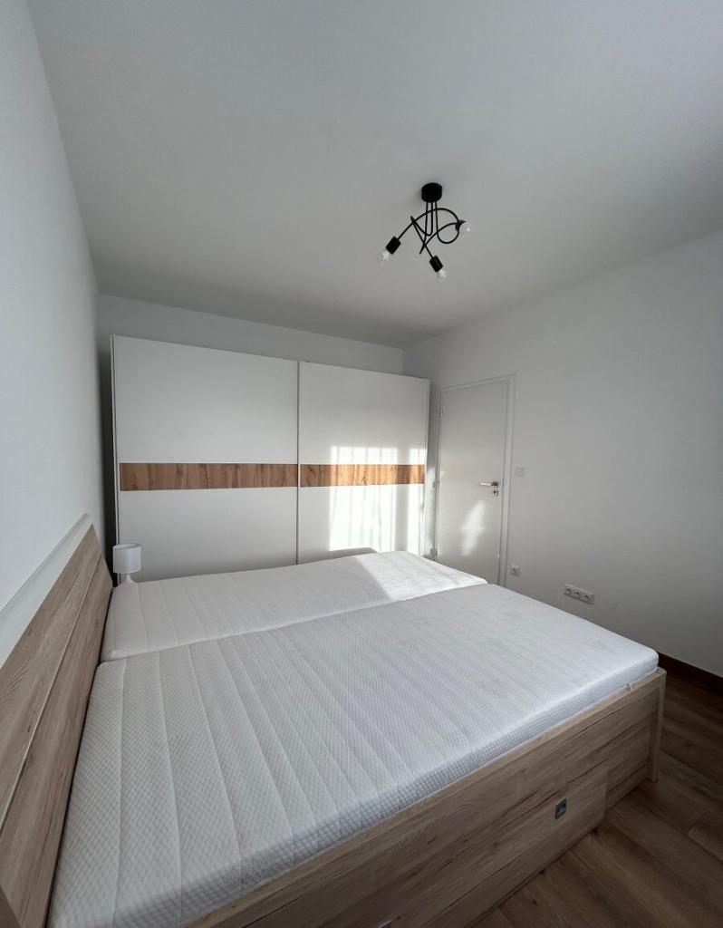Pronájem bytu 1+1 52 m2