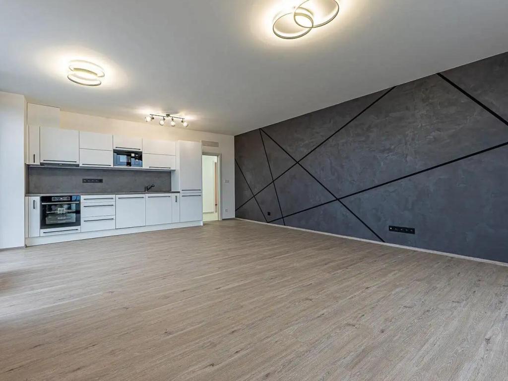 Pronájem bytu 3+kk 115 m2