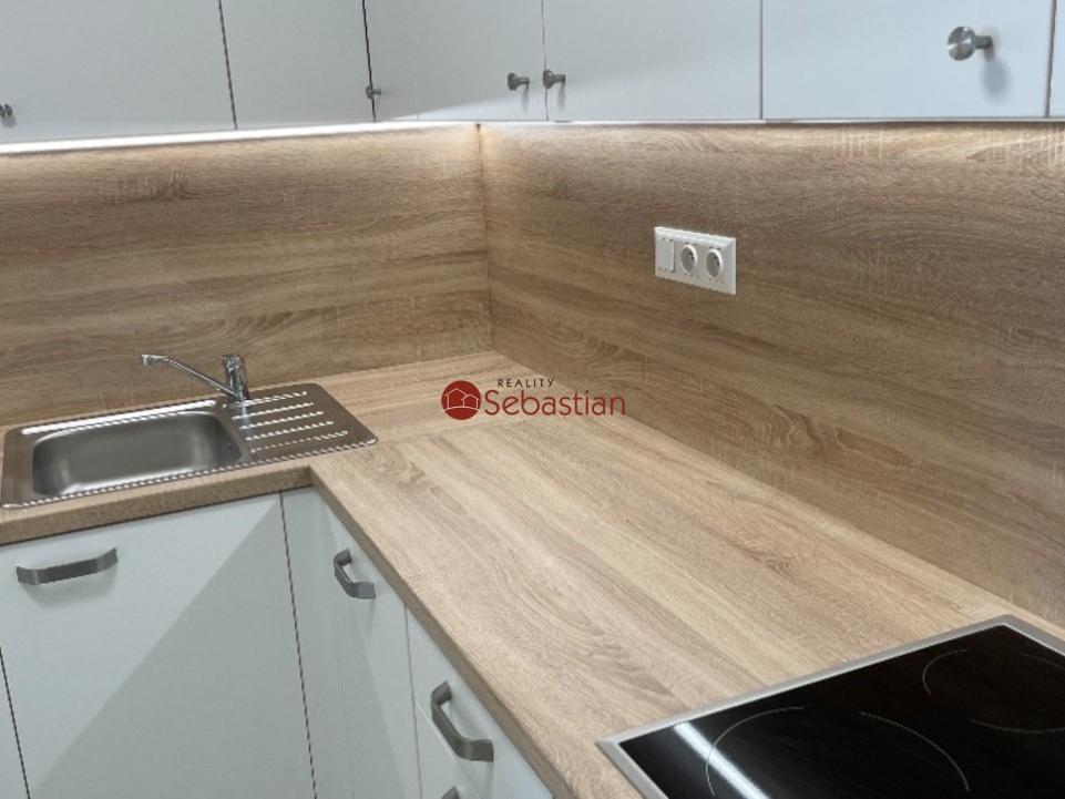 Pronájem bytu 2+1 58 m2