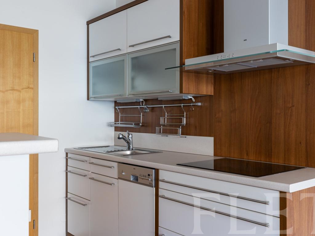Pronájem bytu 2+kk 74 m2