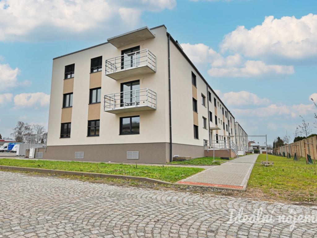 Pronájem bytu 3+kk 71 m2, Dobřany – náhled fotky 18