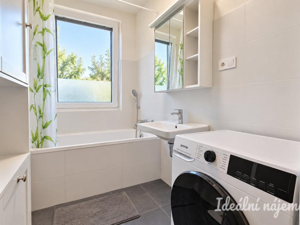 Pronájem bytu 2+kk 59 m2