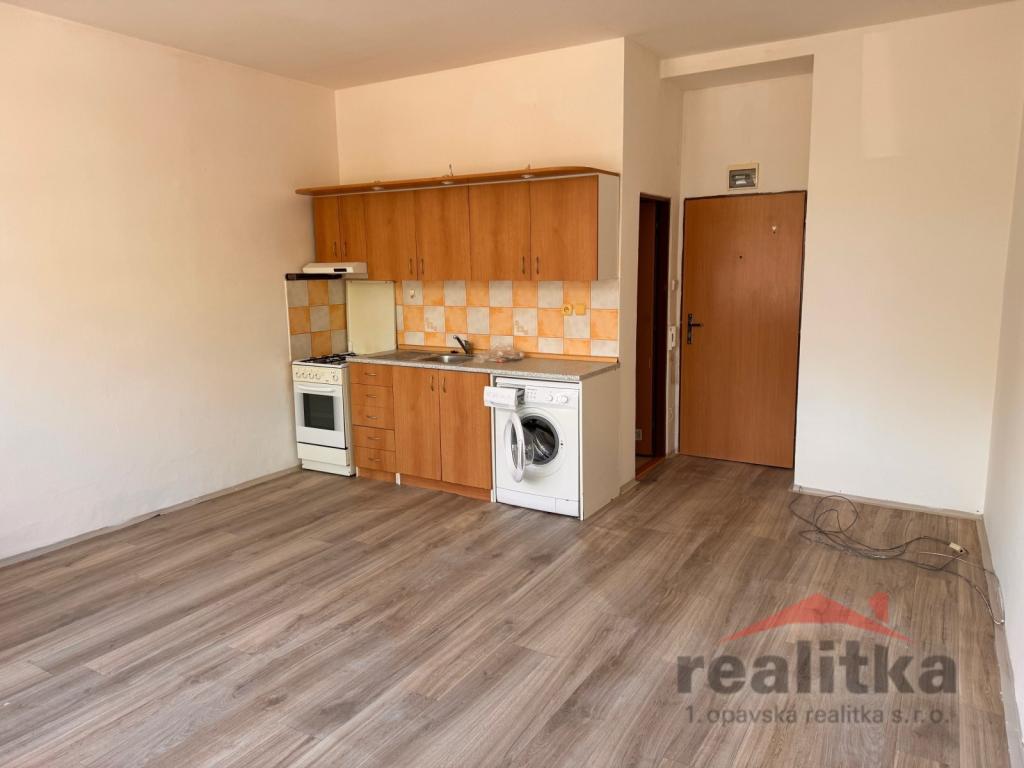 Pronájem 1+kk, Opava - Popská, 7900 Kč, 32 m2