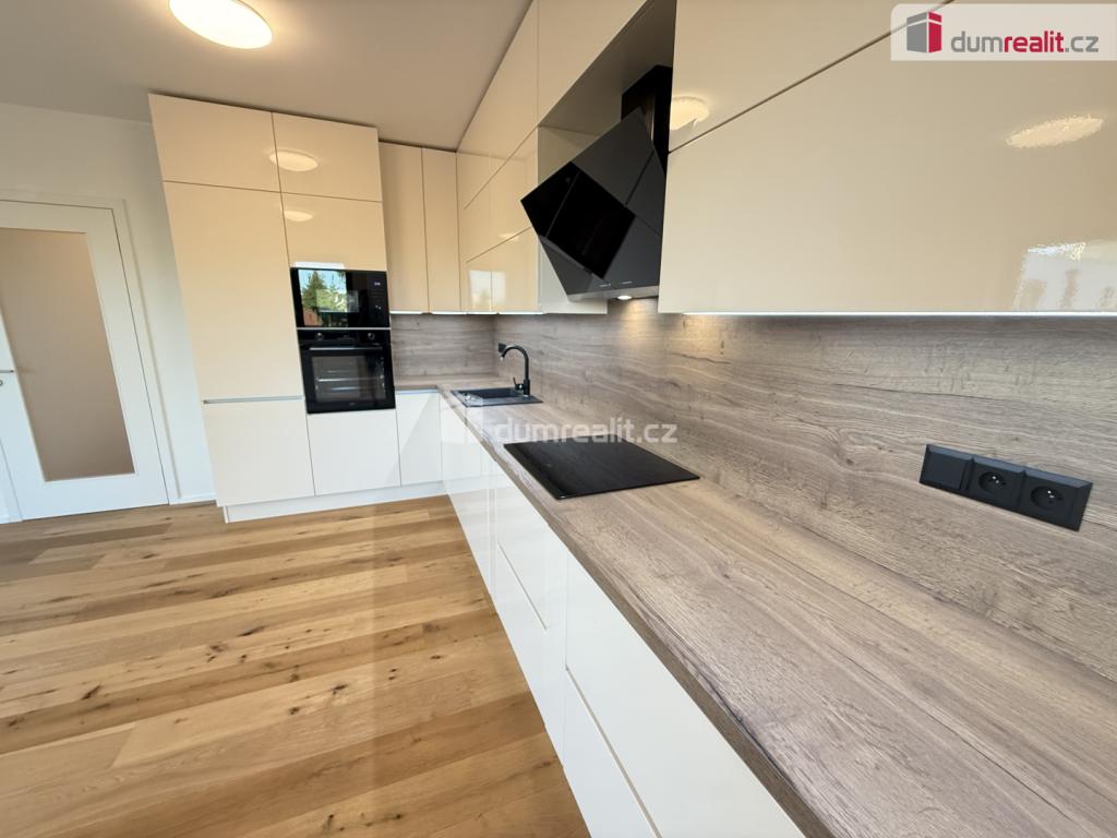 Pronájem bytu 2+kk 61 m2