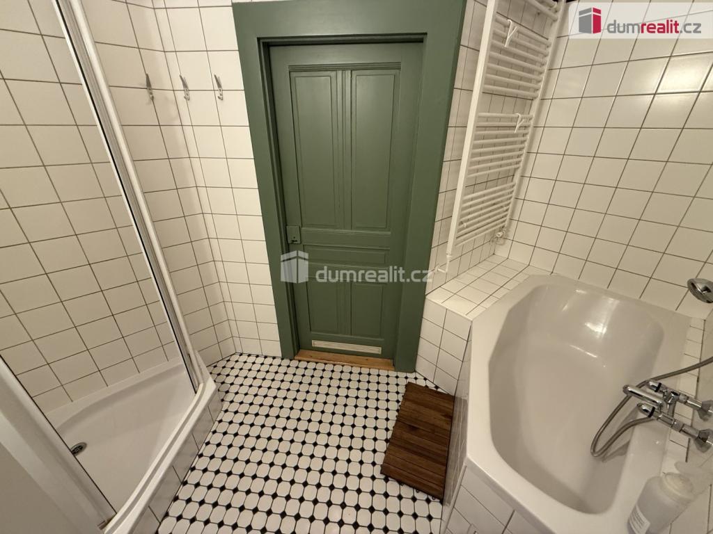 Prodej bytu 3+1 124 m2, Praha – náhled fotky 7