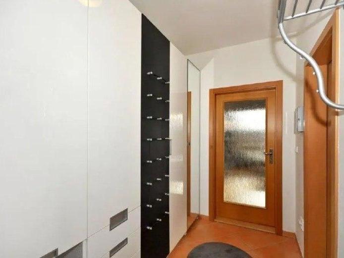 Pronájem bytu 1+kk 38 m2