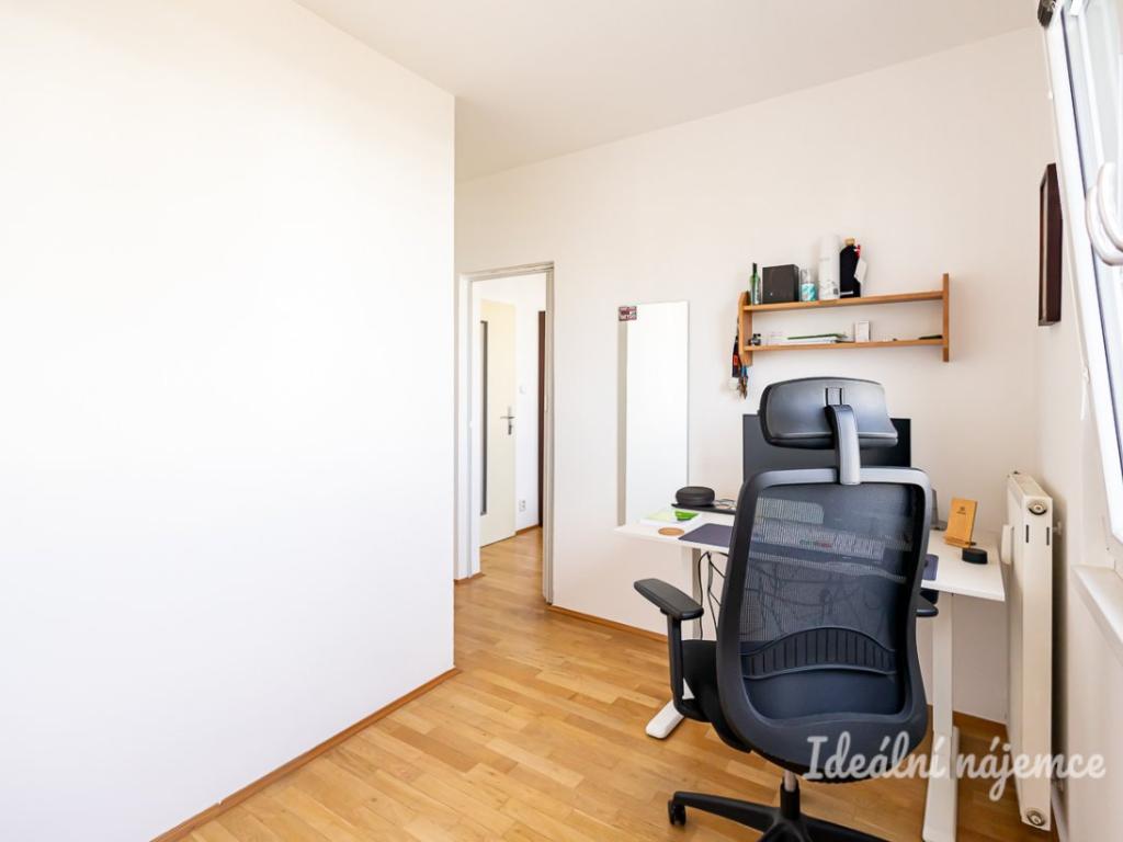 Pronájem bytu 3+kk 56 m2, Praha – náhled fotky 10