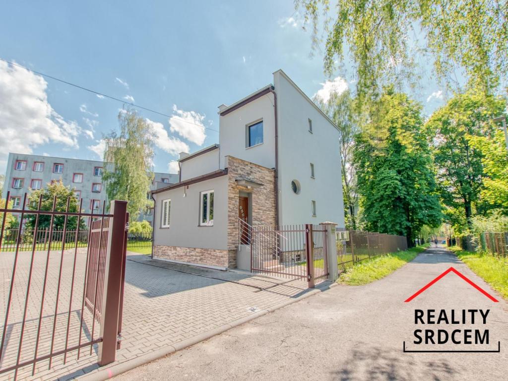 Pronajem bytu 3+kk 64 m2