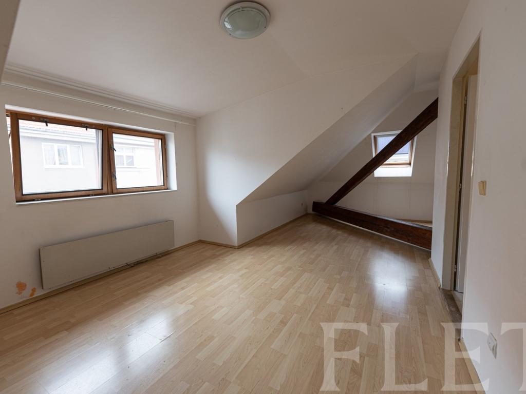 Pronájem bytu 1+1 42 m2