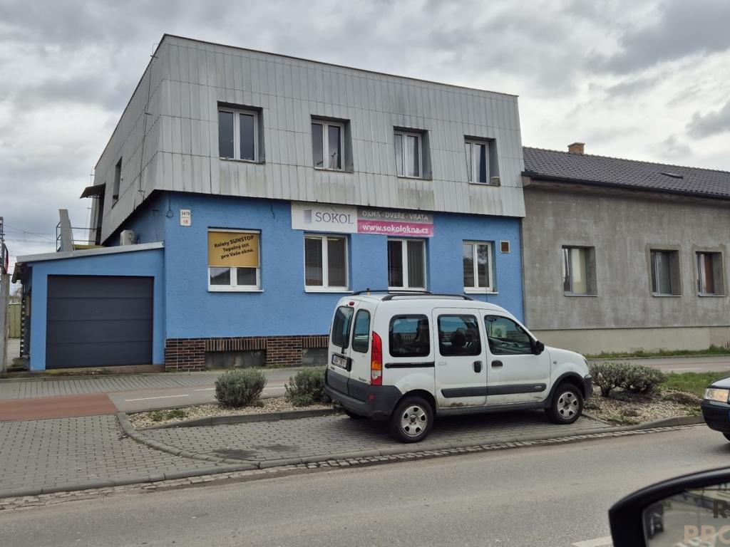 Pronájem bytu 1+kk 35 m2