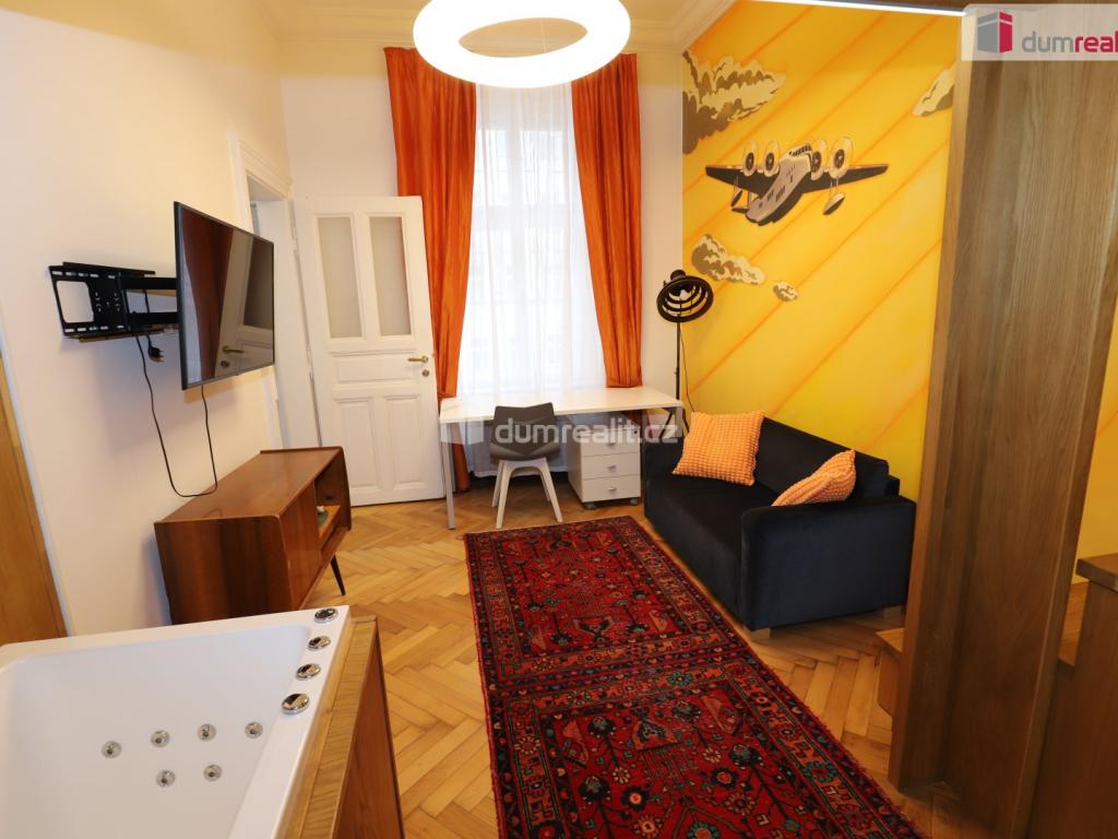 Pronájem bytu 1+1 32 m2