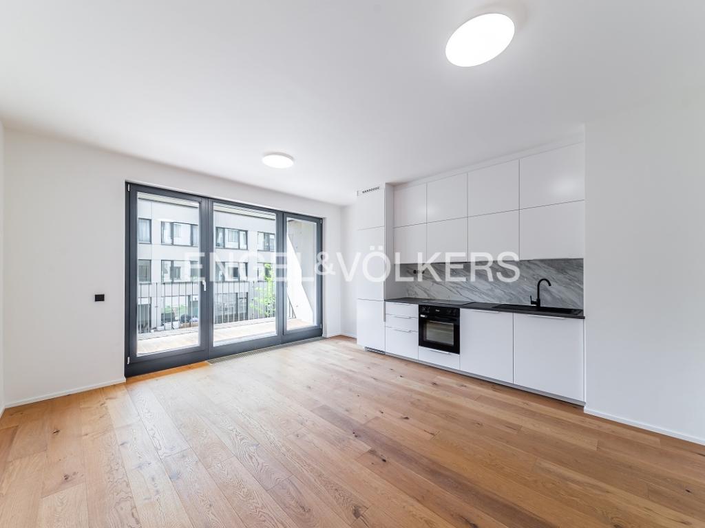 Pronájem bytu 2+kk 66 m2