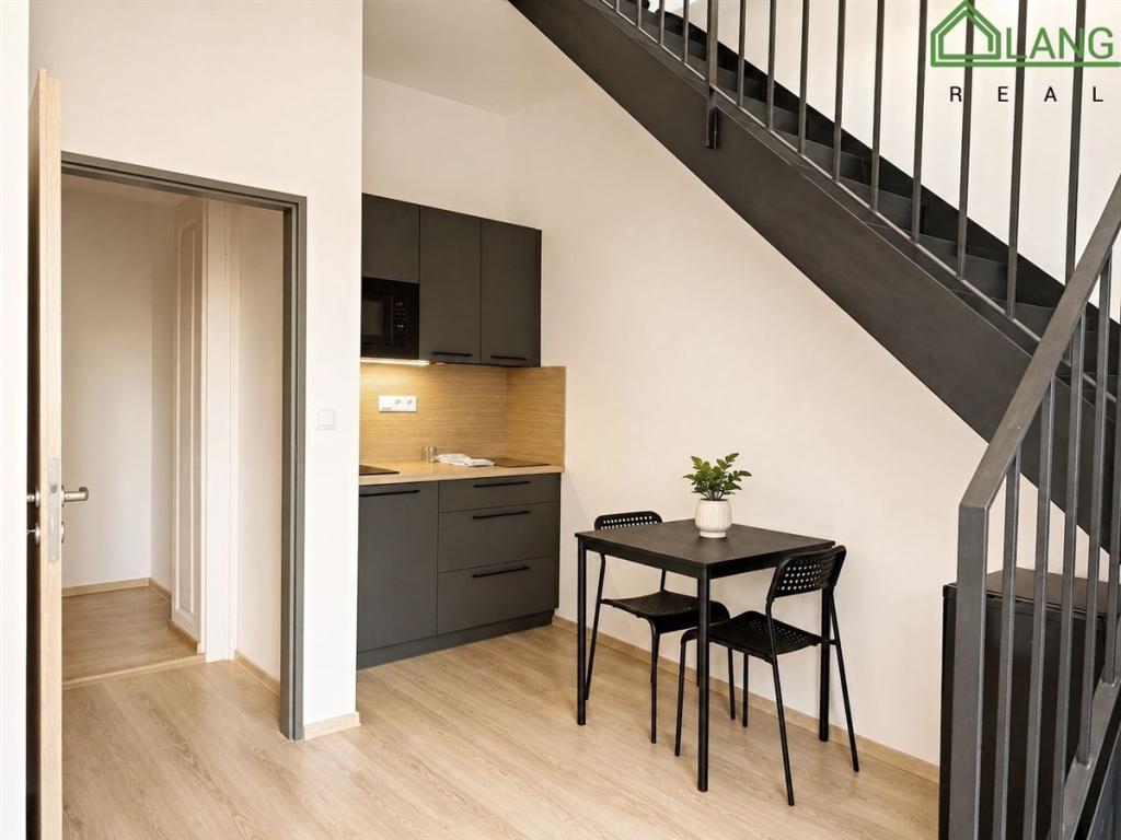 Pronájem bytu 2+kk 50 m2