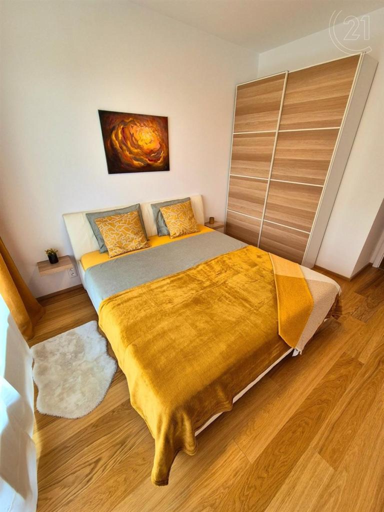 Pronájem bytu 2+kk 50 m2