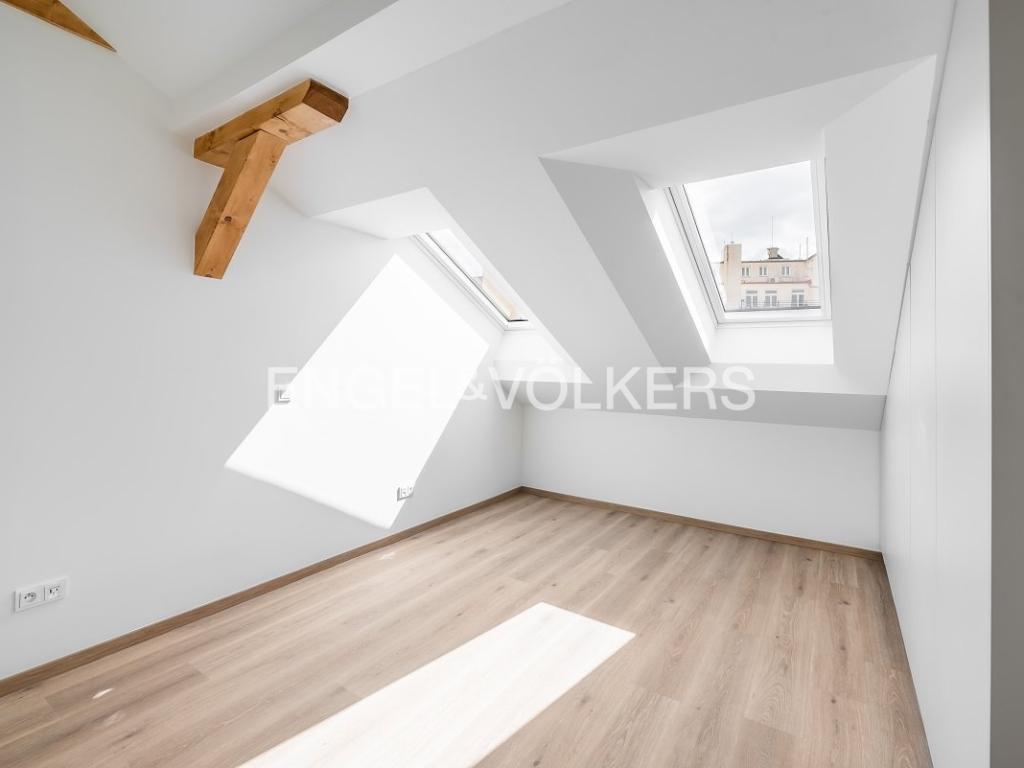 Pronájem bytu 3+kk 98 m2