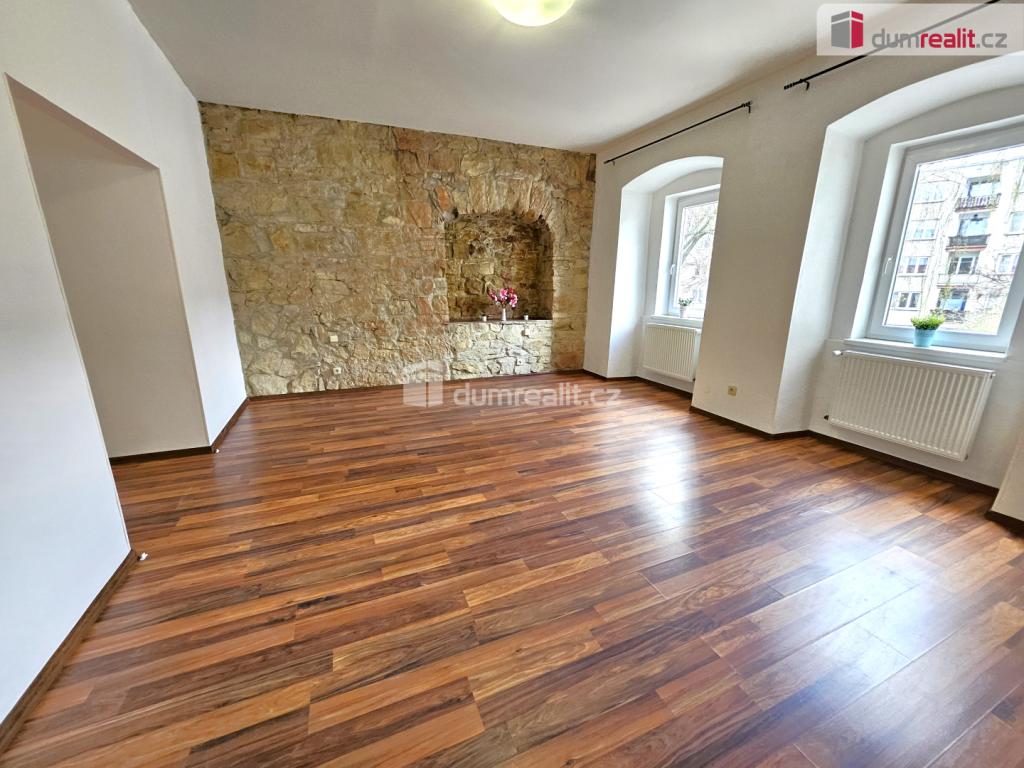 Pronájem bytu 3+kk 83 m2