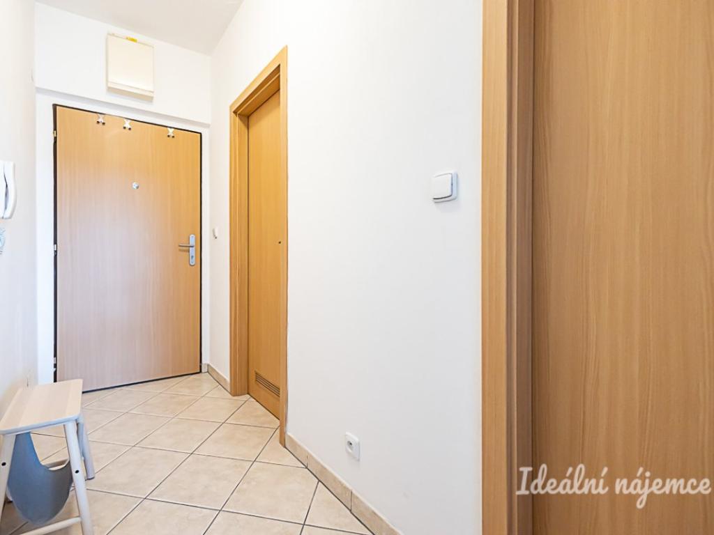 Pronájem bytu 1+kk 28 m2