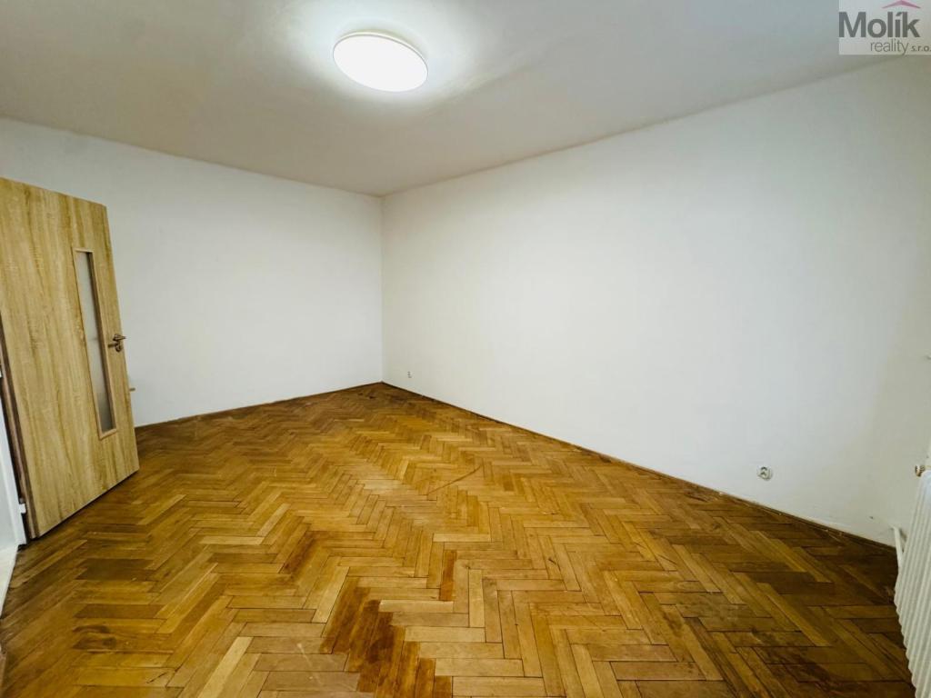 Pronájem bytu 1+1 36 m2
