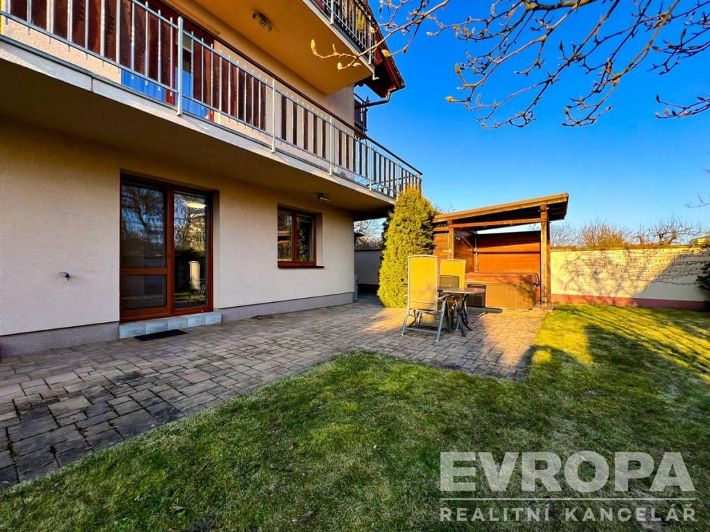 Pronájem bytu 1+kk 40 m2