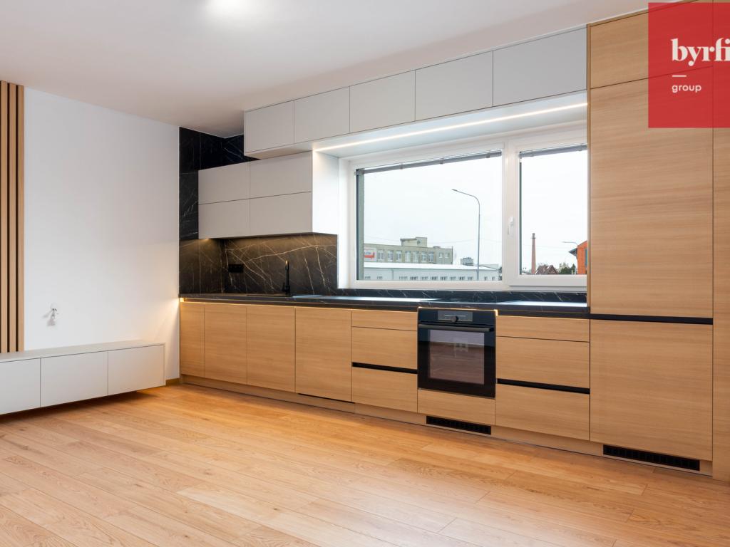 Pronájem bytu 2+kk 52 m2