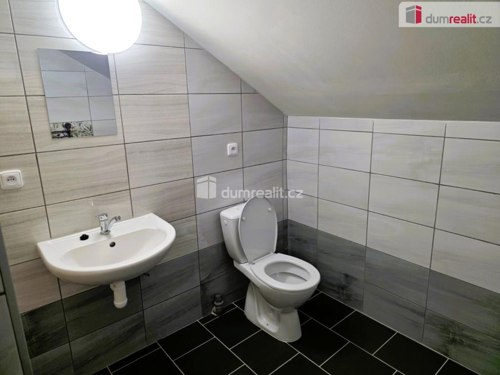 Pronájem bytu 1+kk 32 m2