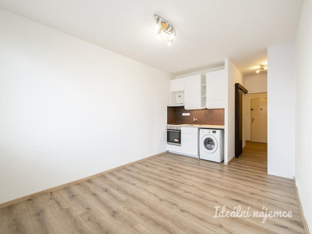 Pronájem bytu 1+kk 27 m2