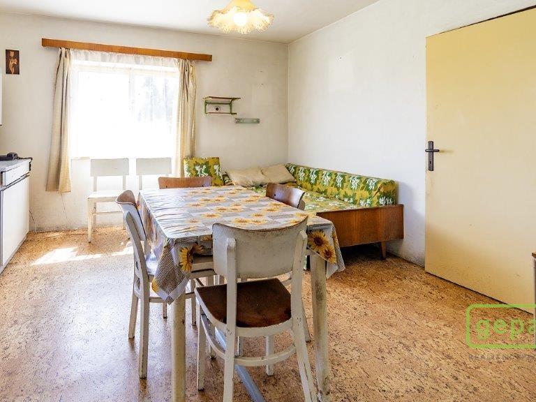 Prodej domu 170 m2, Obrubce – náhled fotky 13