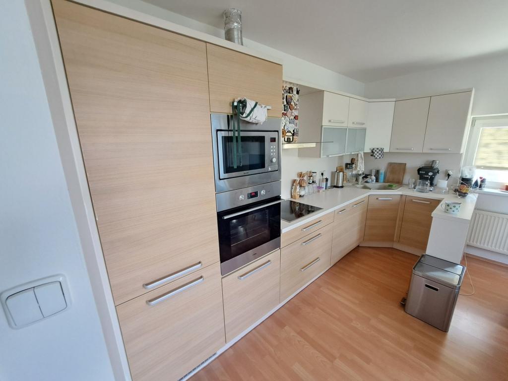 Pronájem bytu 3+kk 72 m2