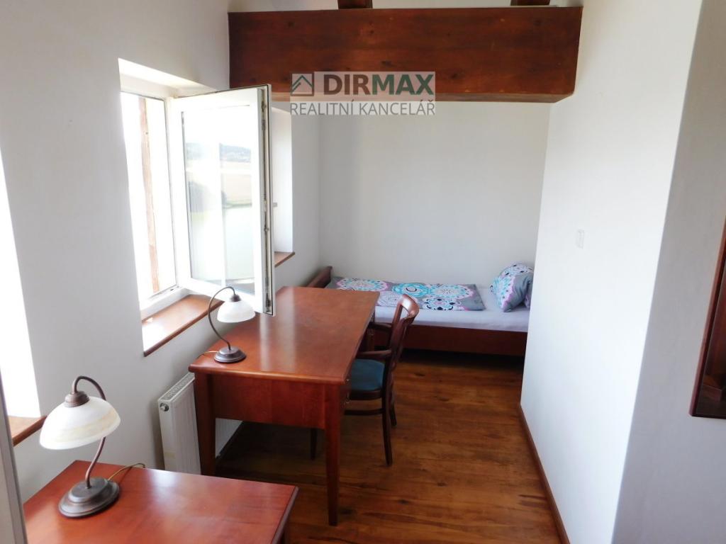 Pronájem pokoje 30 m2