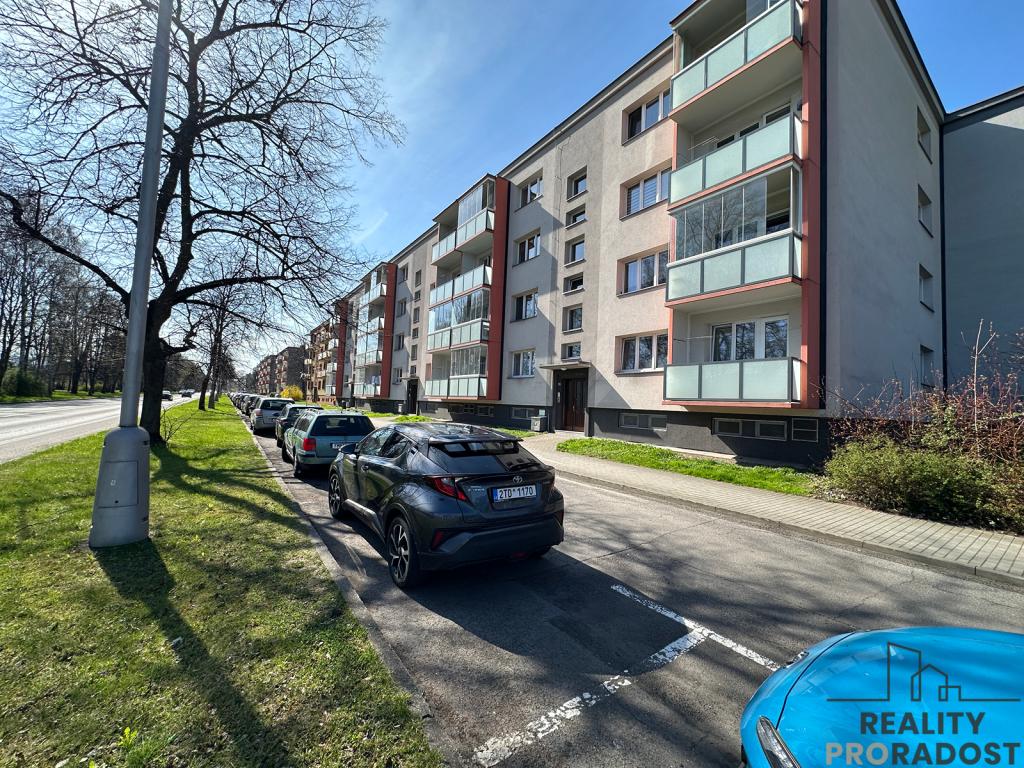 2+1, Třinec - Jablunkovská, 2390000 Kč, 58 m2