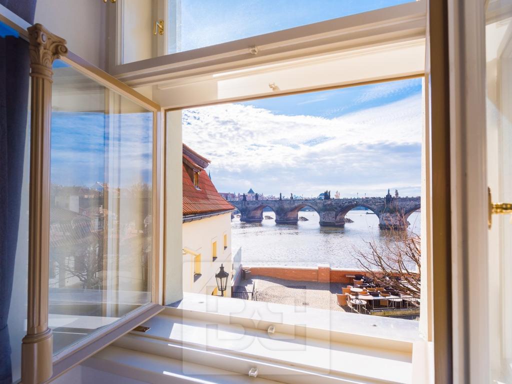 Pronájem bytu 1+kk 47 m2