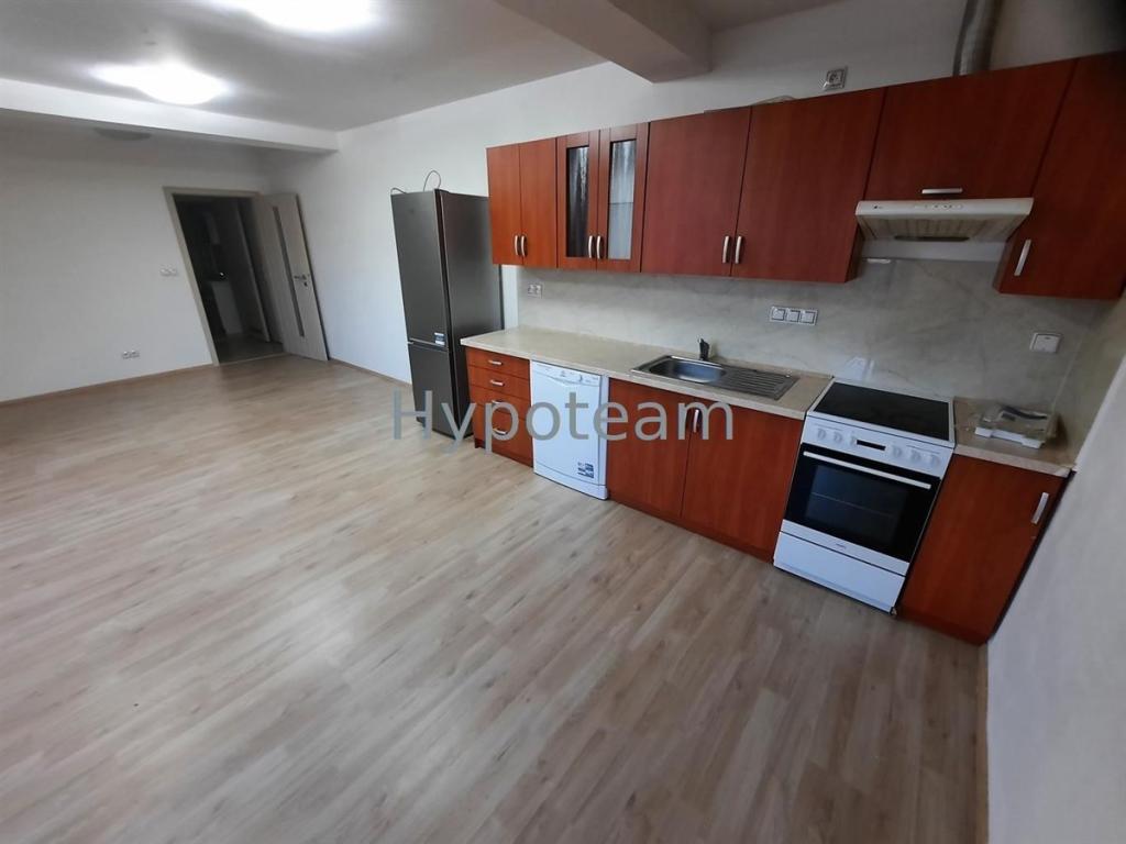 Pronájem bytu 2+kk 75 m2, Ústí nad Labem – náhled fotky 2