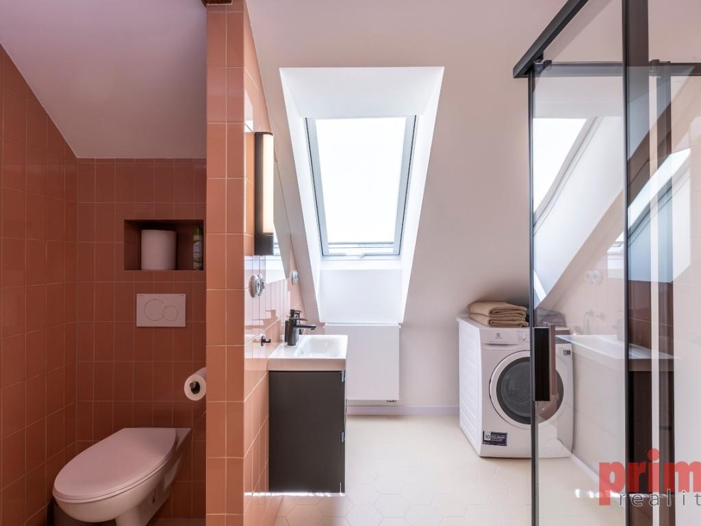 Pronájem bytu 2+kk 45 m² - Więcej