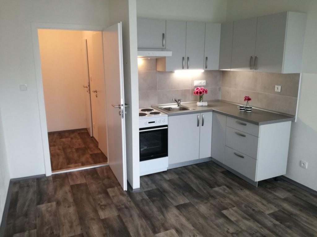 Pronájem bytu 2+kk 44 m2