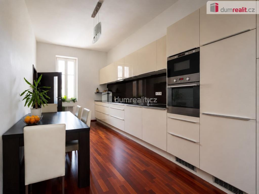 Pronájem bytu 2+1 65 m2