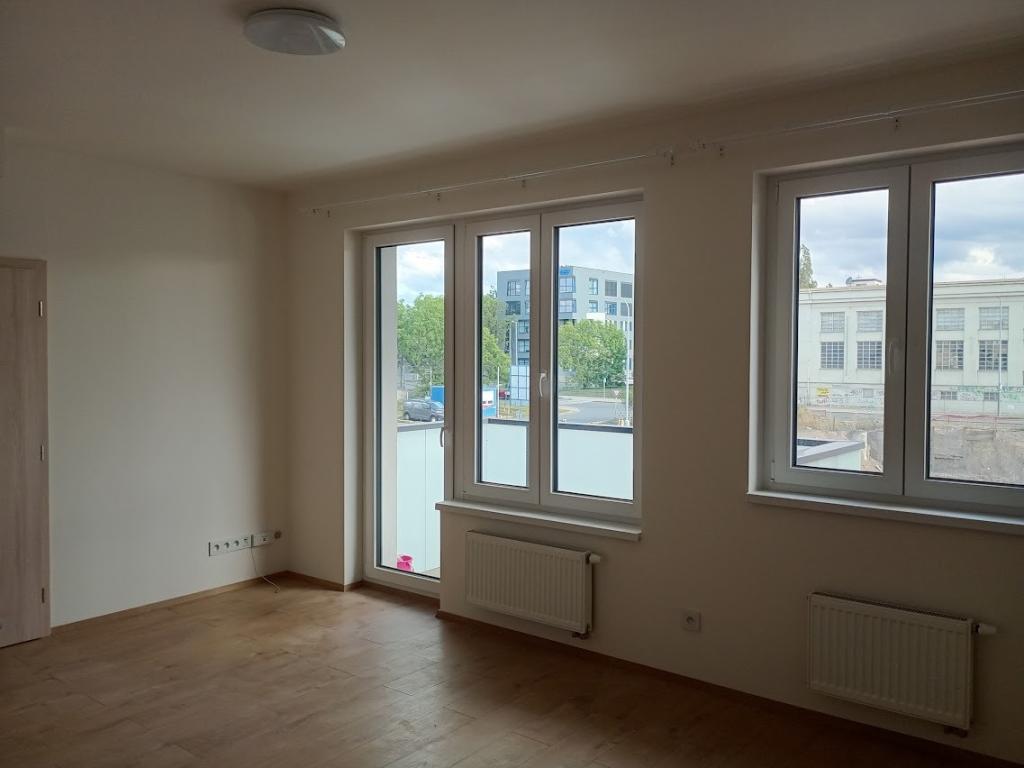 Listing 4