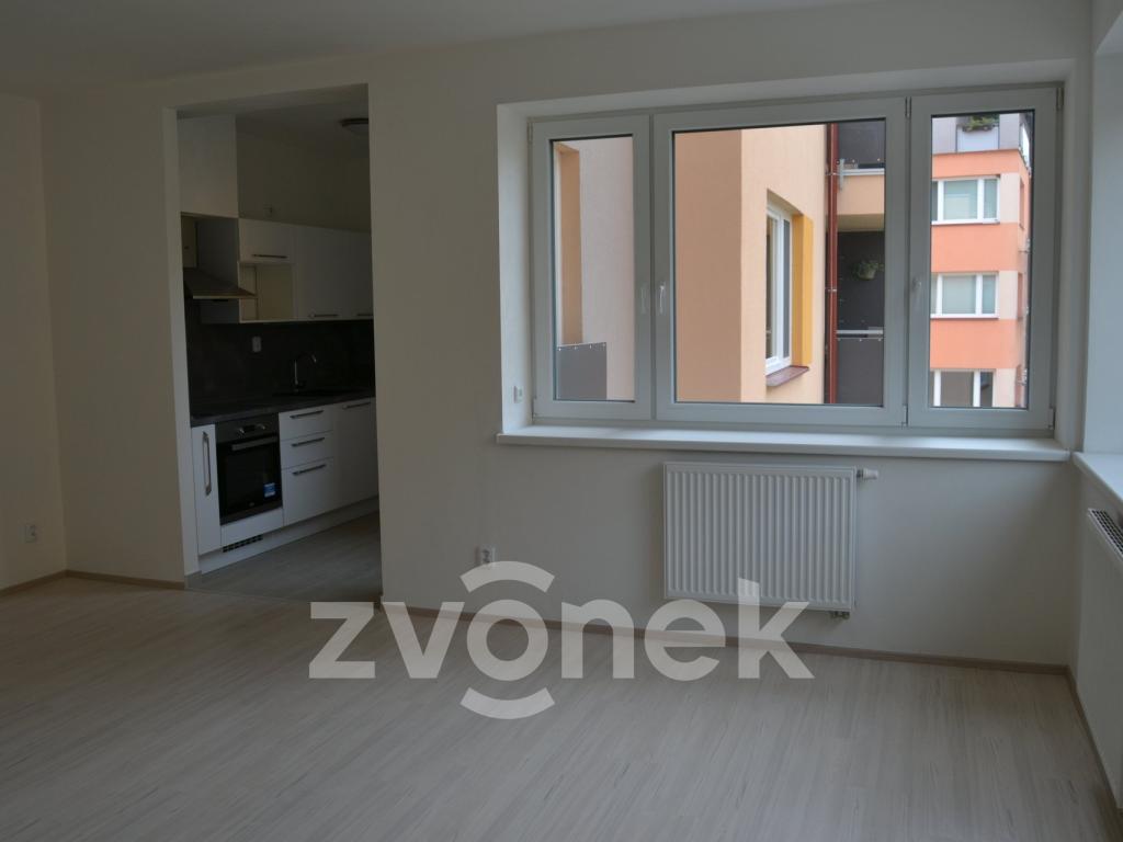 Pronájem bytu 2+kk 55 m2, Vsetín – náhled fotky 2
