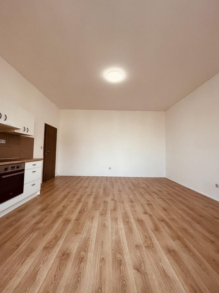 Pronájem bytu 2+kk 52 m2