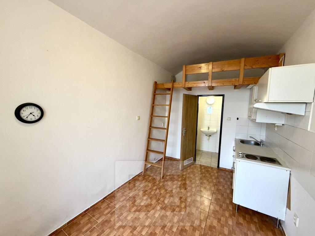 Prodej bytu atypický 14 m2