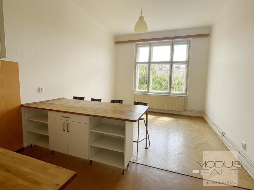 Pronájem bytu 2+1 88 m2