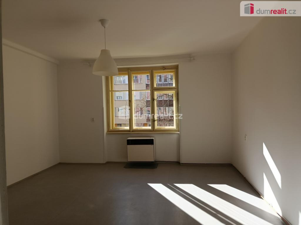 Pronájem bytu 1+kk 30 m2