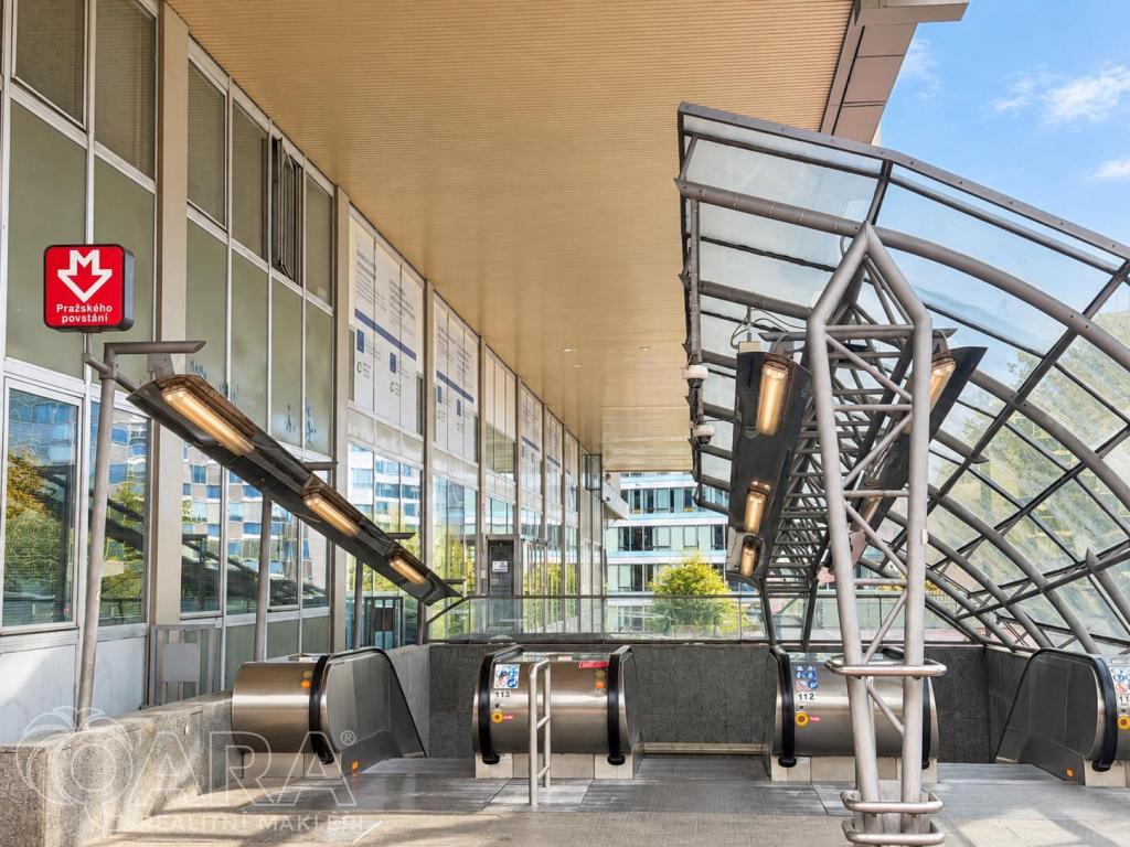 Prodej bytu 2+kk 40 m2, Praha – náhled fotky 20