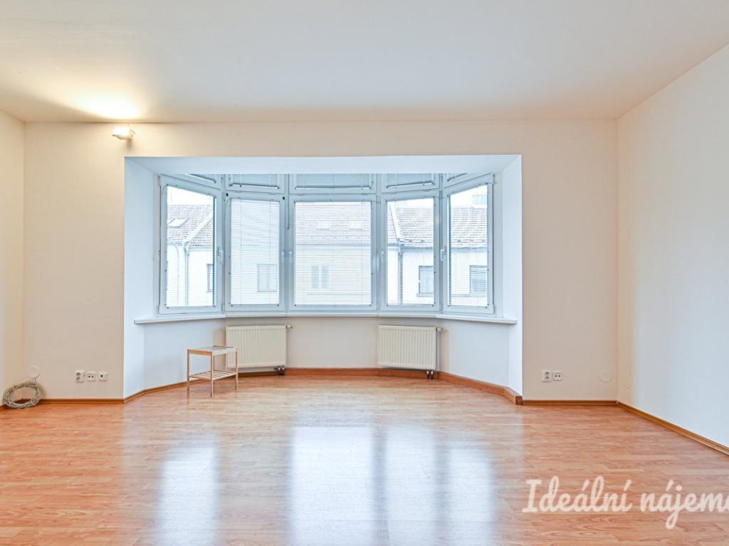 Pronájem bytu 2+kk 53 m2