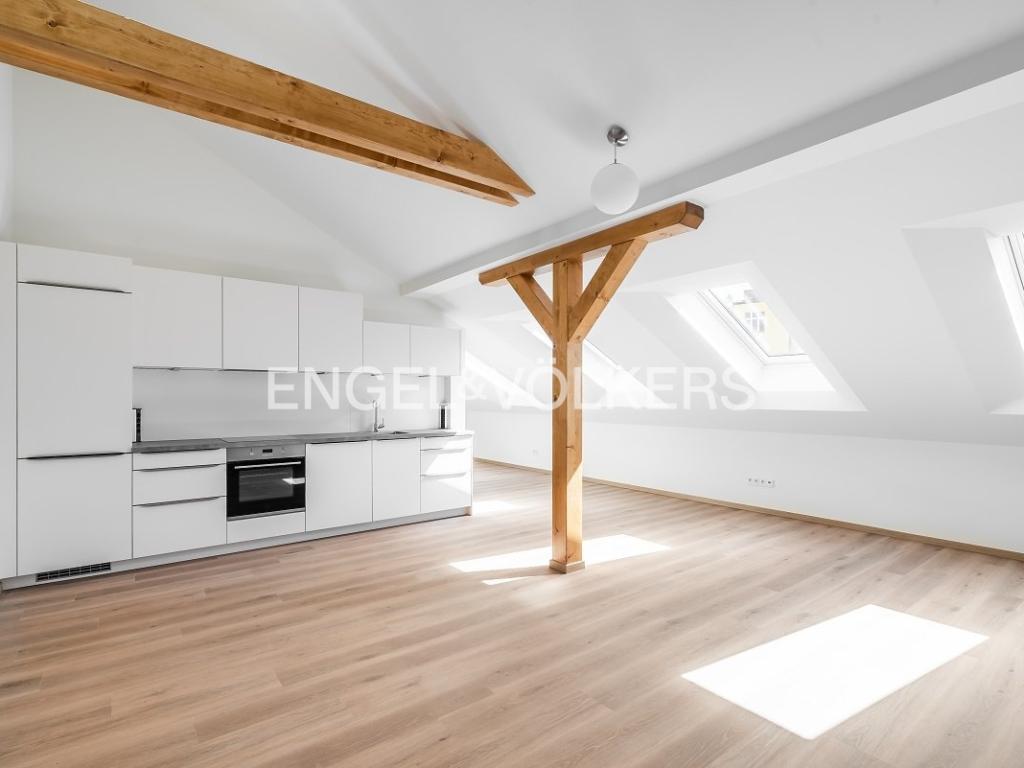 Pronájem bytu 3+kk 91 m2